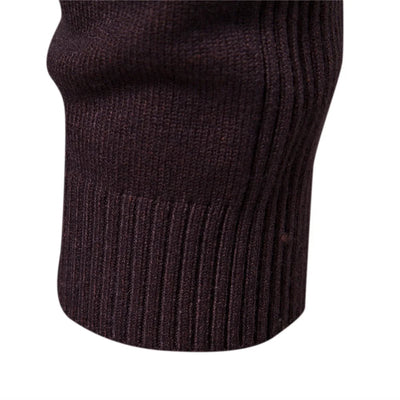 Modern and Casual Turtleneck for Men
