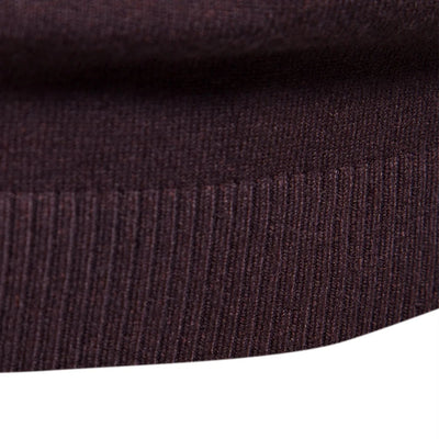 Modern and Casual Turtleneck for Men