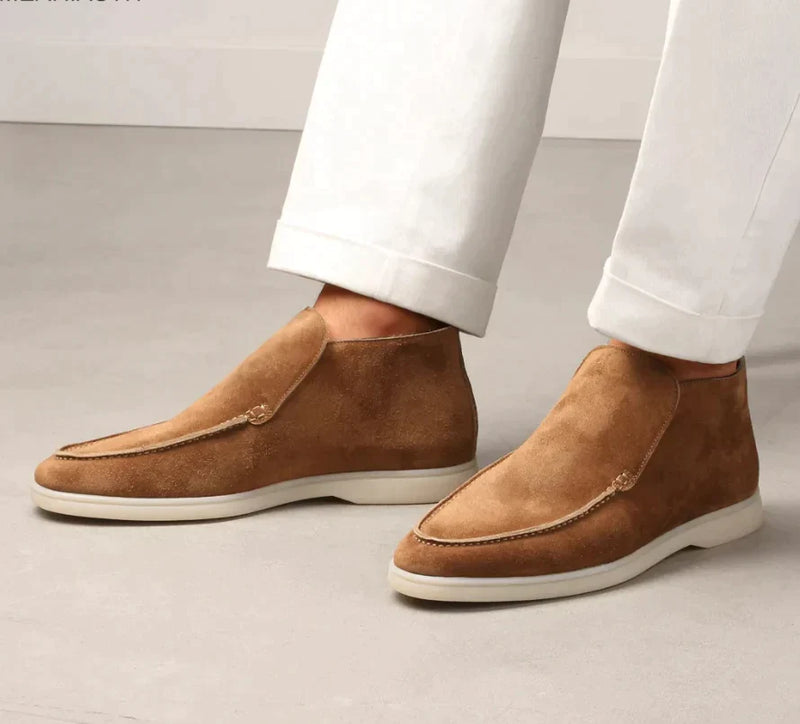 Modern and comfortable men's loafers, ideal for any occasion