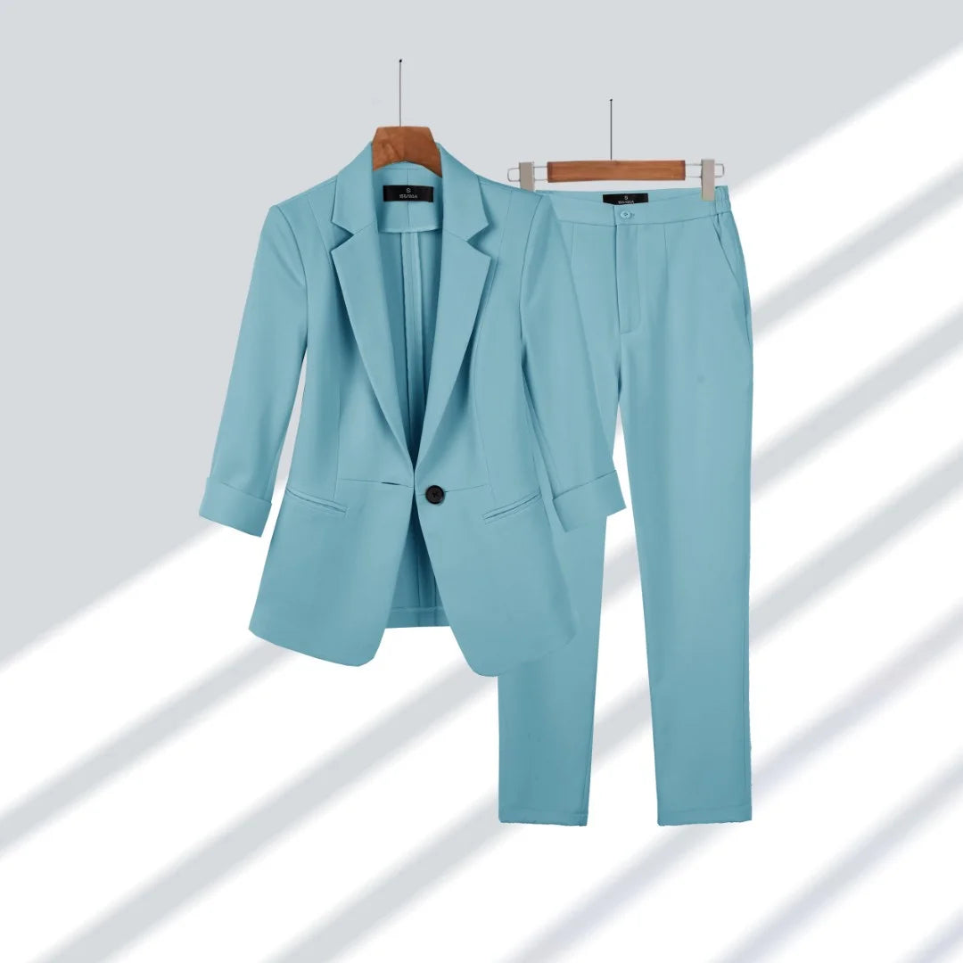 Amalie - Women's Two-Piece Professional Suit