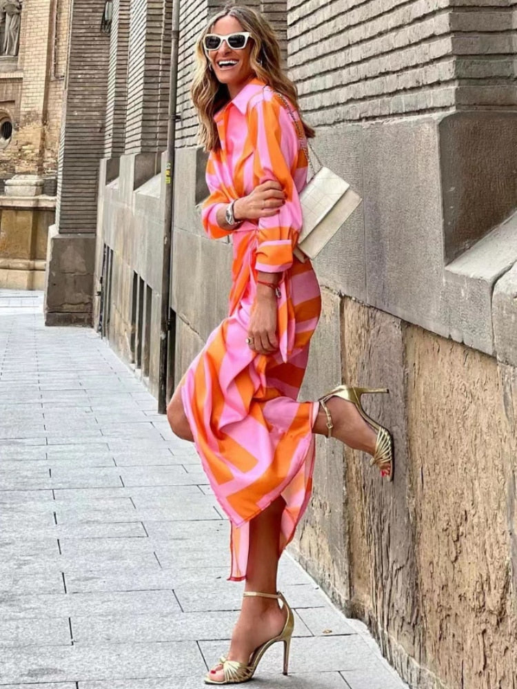 Lightweight summer dress with a modern design for a cool, casual style