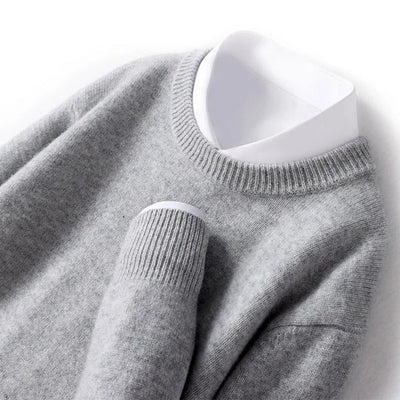 Modern men's sweater with double collar design