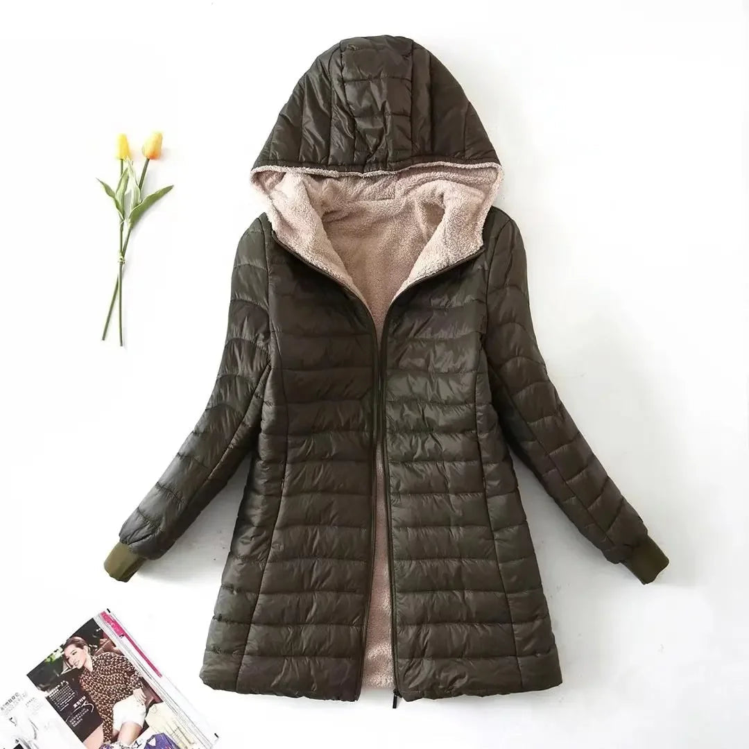 Warm hooded jacket with stylish design for women