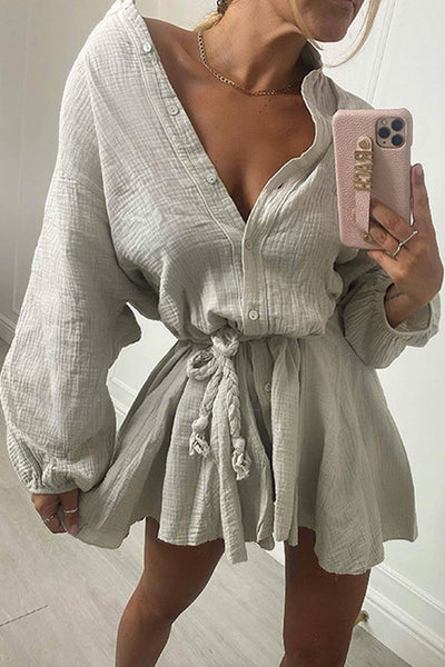 Lola - Ruffled dress with tie belt