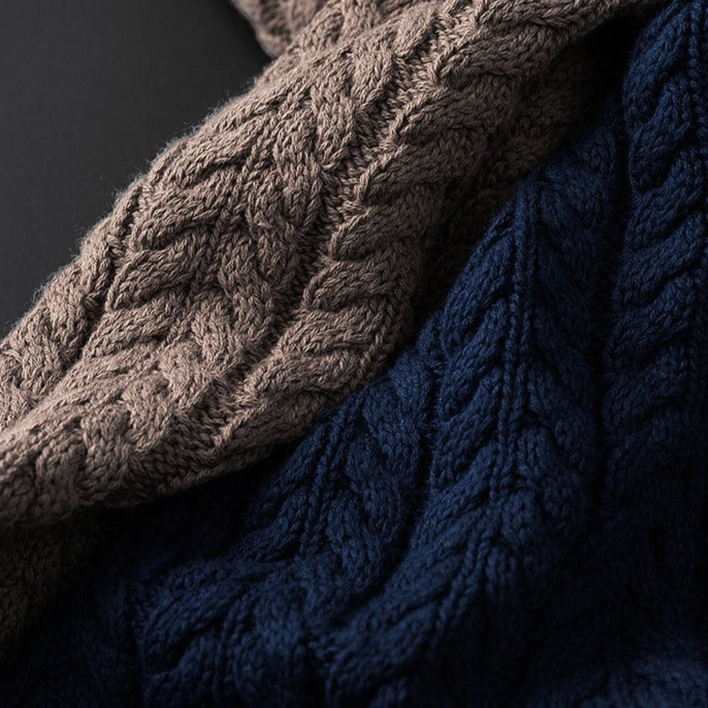 Men's classic cable knit sweater