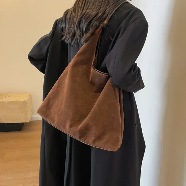 Elegant and Modern Bag for Daily Use