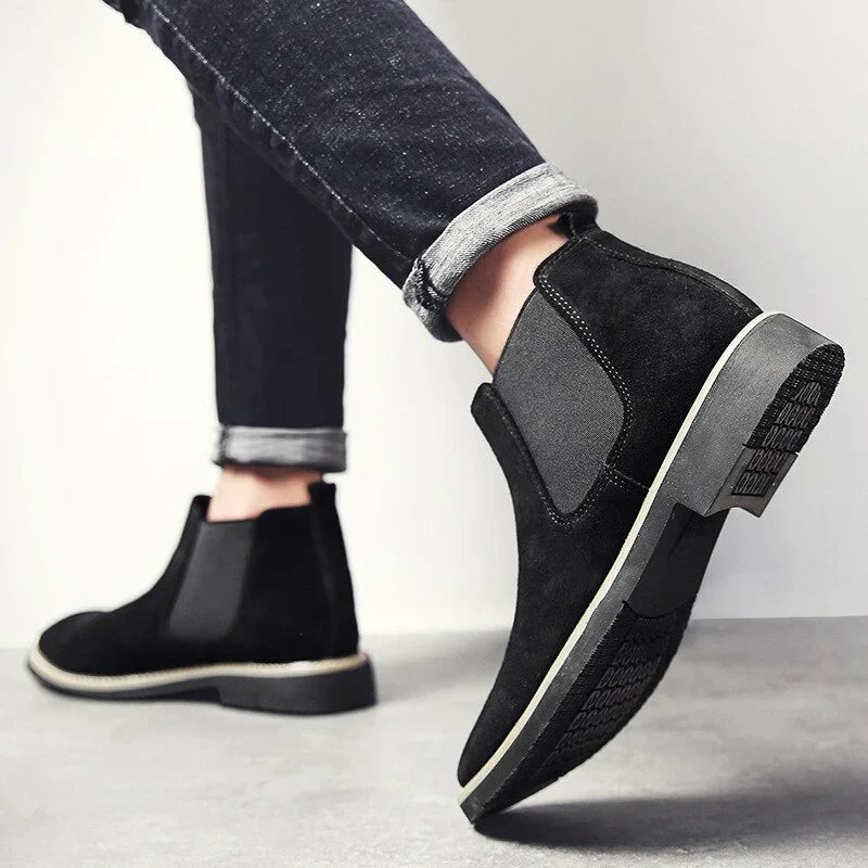 Stylish Chelsea Boots for Men – Classic Design for Comfort and Versatility