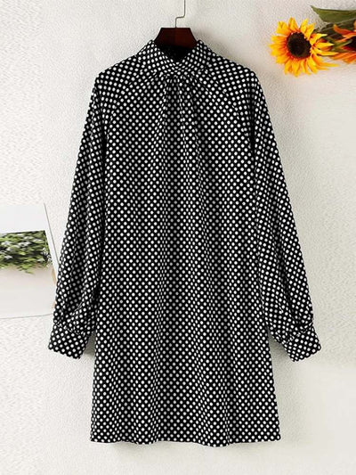 Virginia - Elegant high-neck, puff-sleeve dress with polka dot print