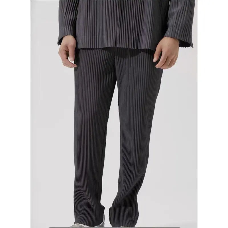 George - Men's Loose Fit Pleated Pants