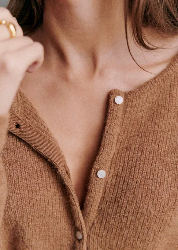 Gaspard Cardigan - Ideal for Winter