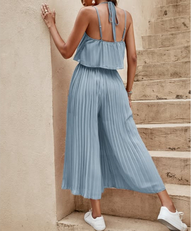 Loose summer set with thin strap top and long pleated skirt