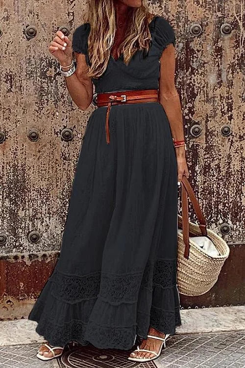 Indira - Lace maxi dress with V-neck and short sleeves