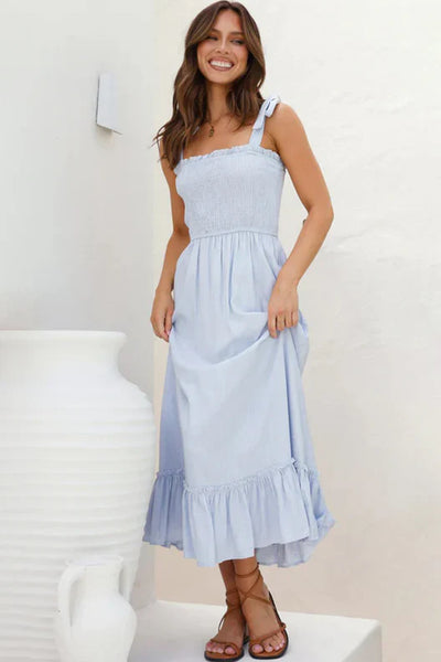 Maria - Sleeveless dress with ruffles and gathered neckline