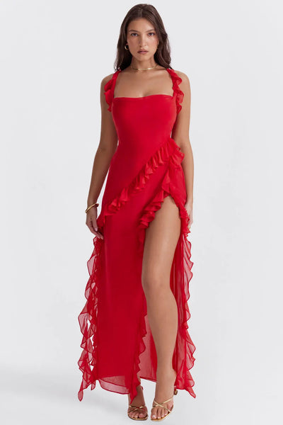 Long summer dress with a high neck and elegant details, ideal for special occasions