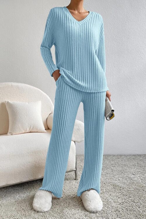 V-neck ribbed top and pants set