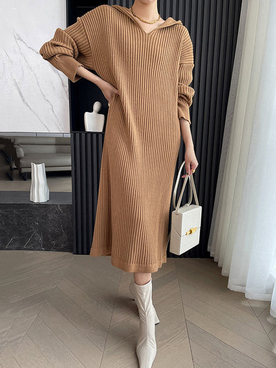 Elegant Striped Hooded Dress with Long Sleeves in Peach