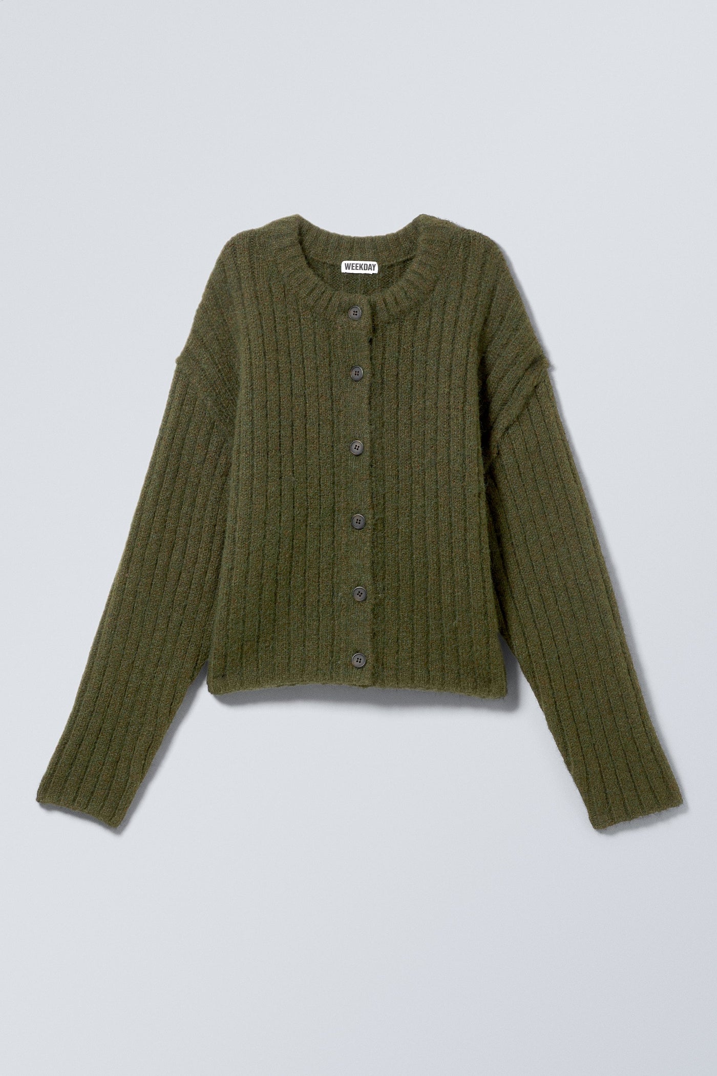 Loose Fit Cardigan – Versatile and Modern Garment