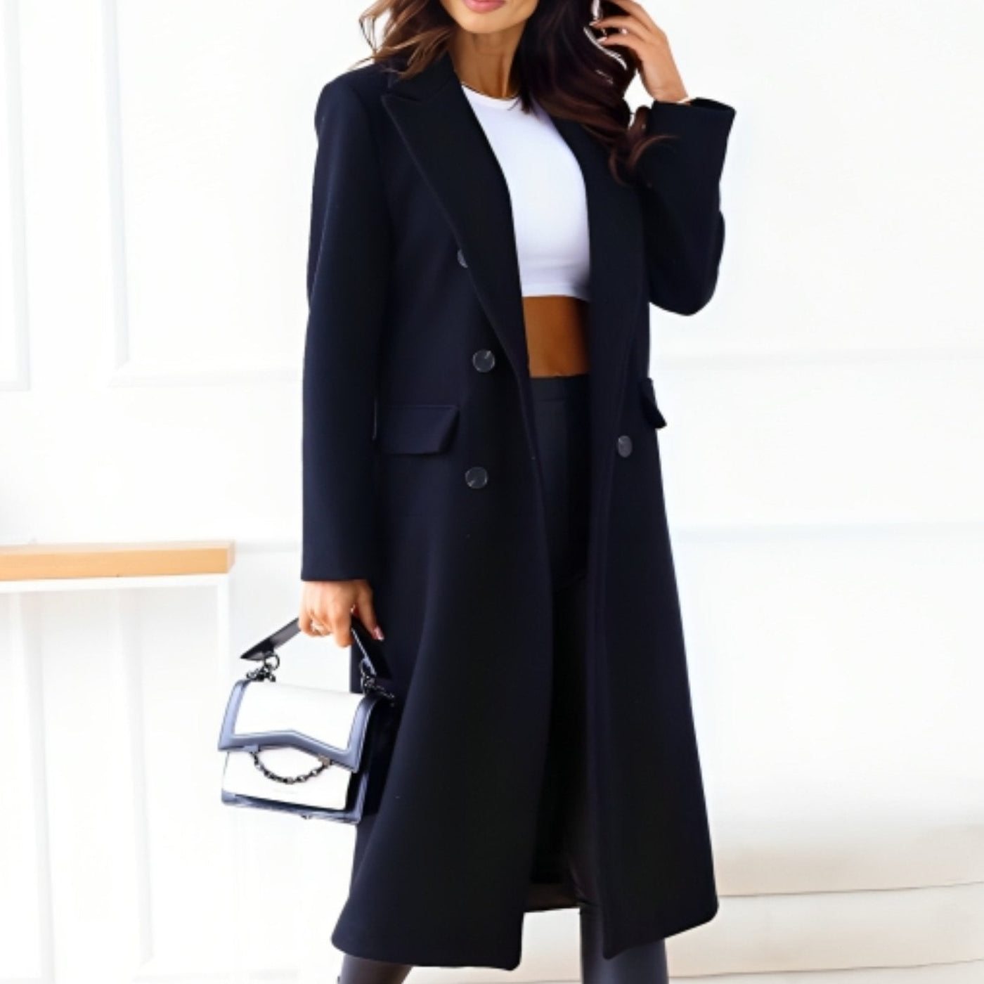 Elegant and cozy winter coat for women