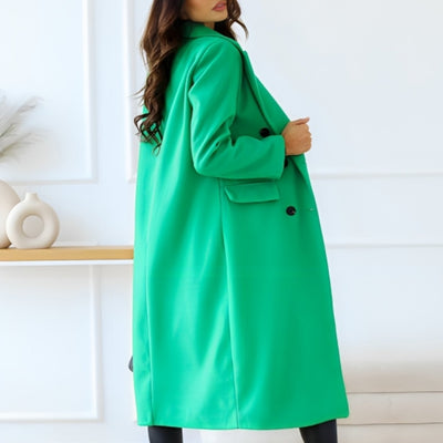 Elegant and cozy winter coat for women