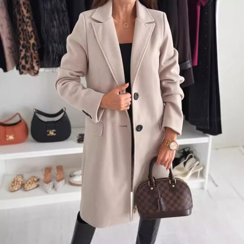 Elegant women's long coat with button closure