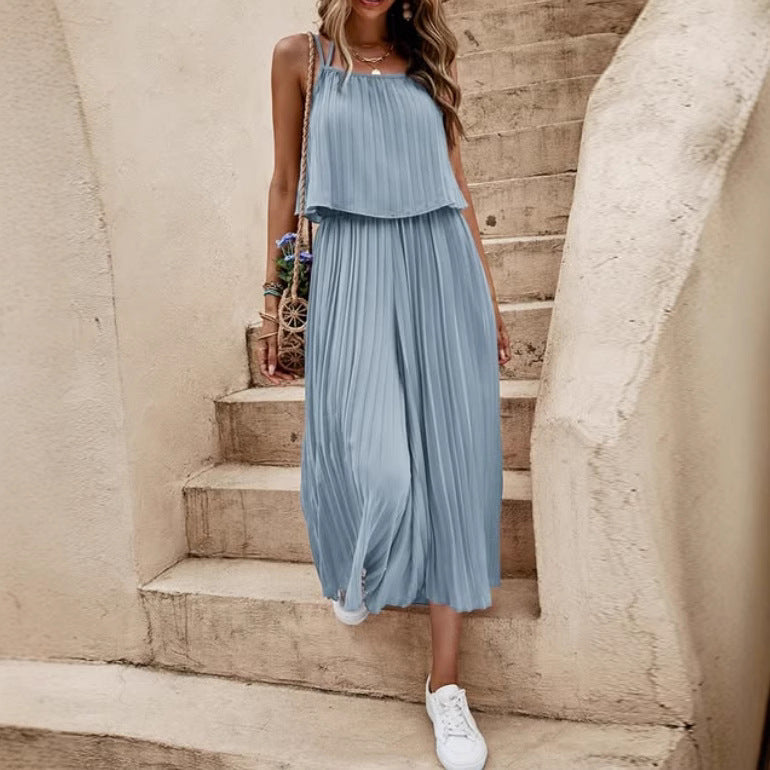 Loose summer set with thin strap top and long pleated skirt