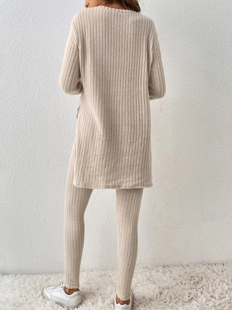 Women's two-piece set with long sleeve top and pants, lace design, ideal for spring and autumn