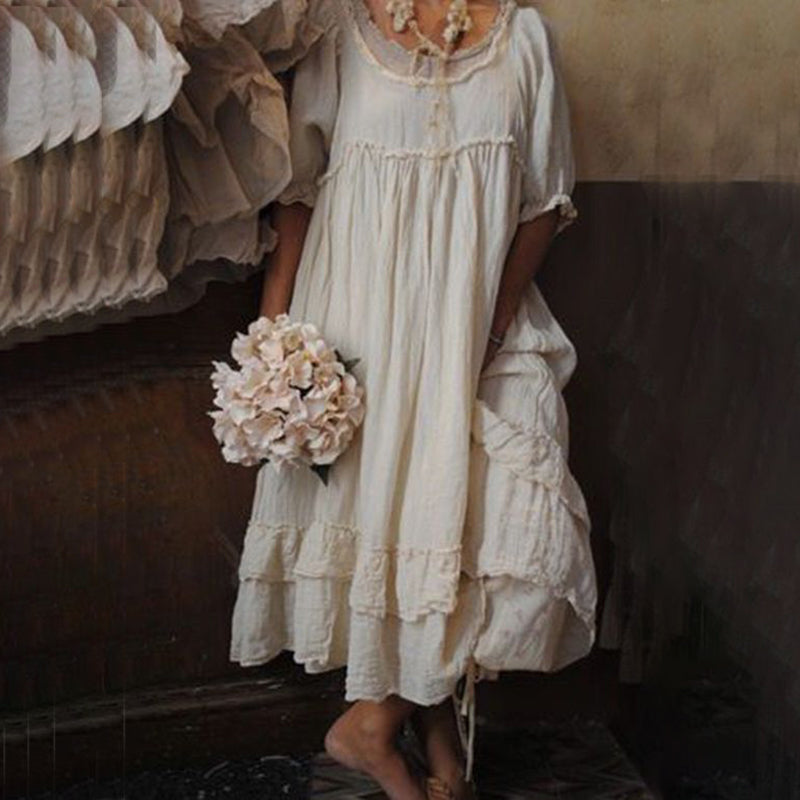 Elegant retro-style long dress with short sleeves