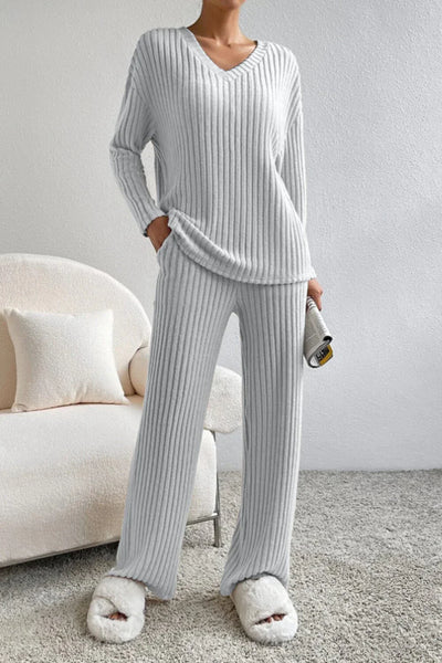 V-neck ribbed top and pants set