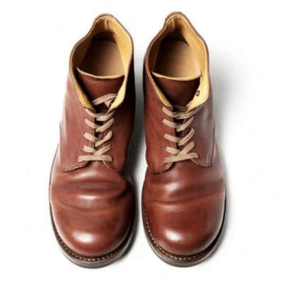 Stylish vintage men's boots to create unique looks