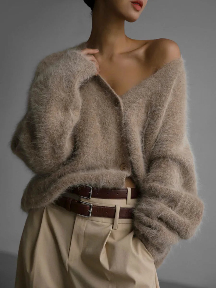 Alba - Elegant long-sleeved sweater for women