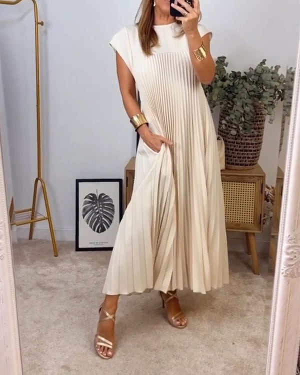 Karen - Pleated summer dress