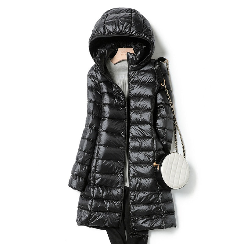 Slim-fitting hooded winter jacket for the cold