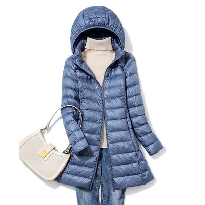Slim-fitting hooded winter jacket for the cold