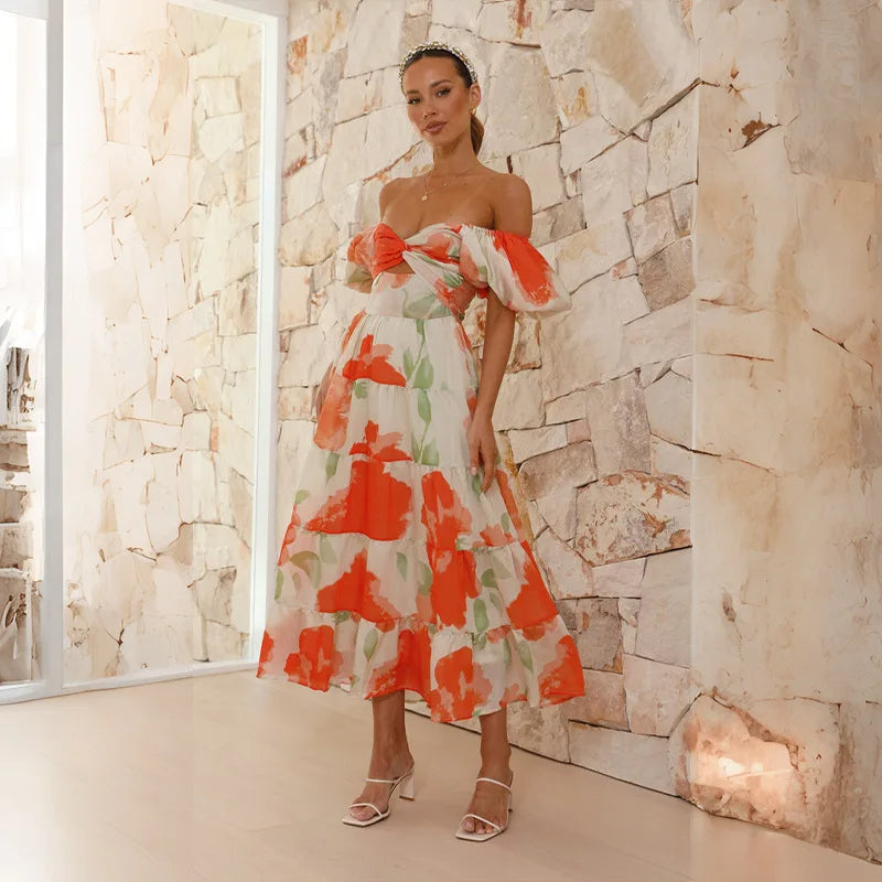 Elegant long dress with sophisticated floral print