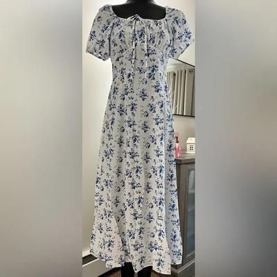 Lara - Floral print square neckline midi dress