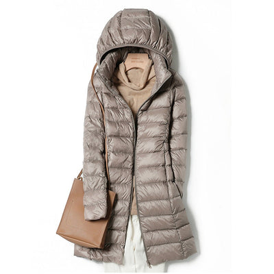 Slim-fitting hooded winter jacket for the cold
