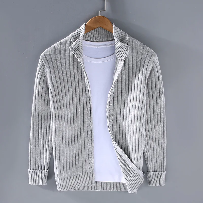 Men's zip-up cardigan with modern design