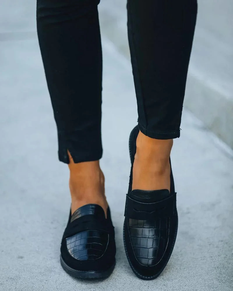 Solid round toe flat loafers