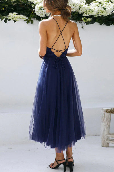 Malena - Romantic V-neck midi dress in tulle