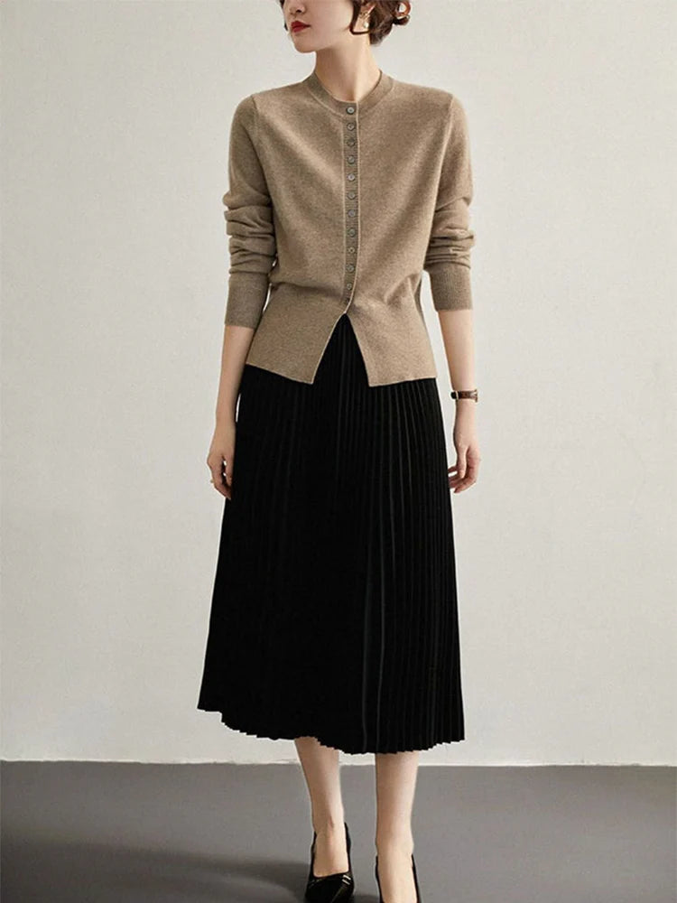 Camila - Brown Buttoned Cardigan
