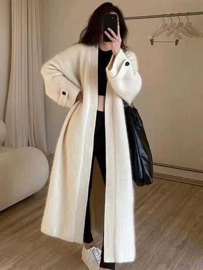 Long-Sleeved V-Neck Knit Cardigan for an Urban Style