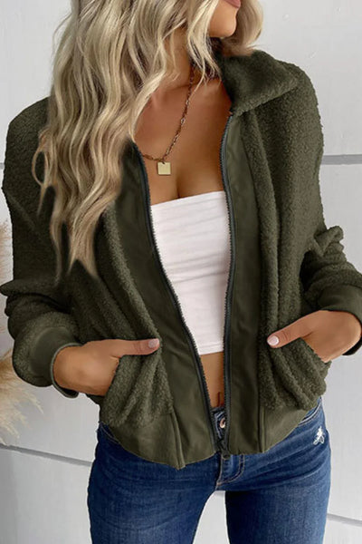 Coat with Collar and Zipper Pockets