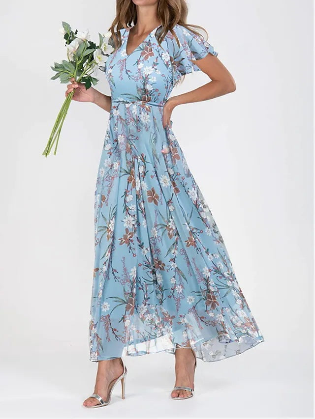 Lightweight summer dress with floral print, perfect for any occasion