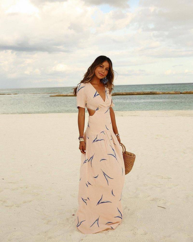 Victoria - New Fashion Maxi Dress with Cut-Out Print