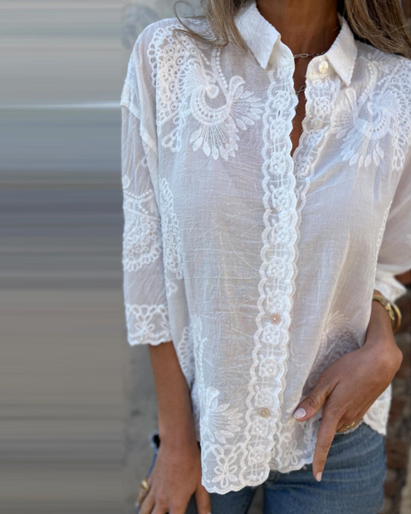Women's summer shirt with classic collar and buttons