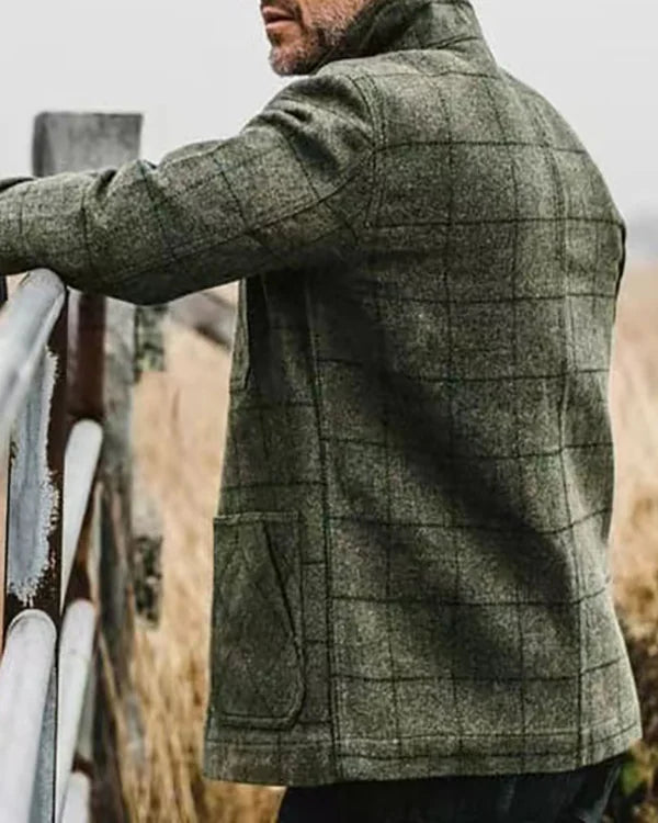 Men's jacket with wide sleeves and elegant lapels for a confident style