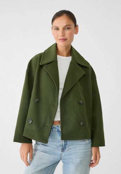 Casual short jacket perfect for any occasion