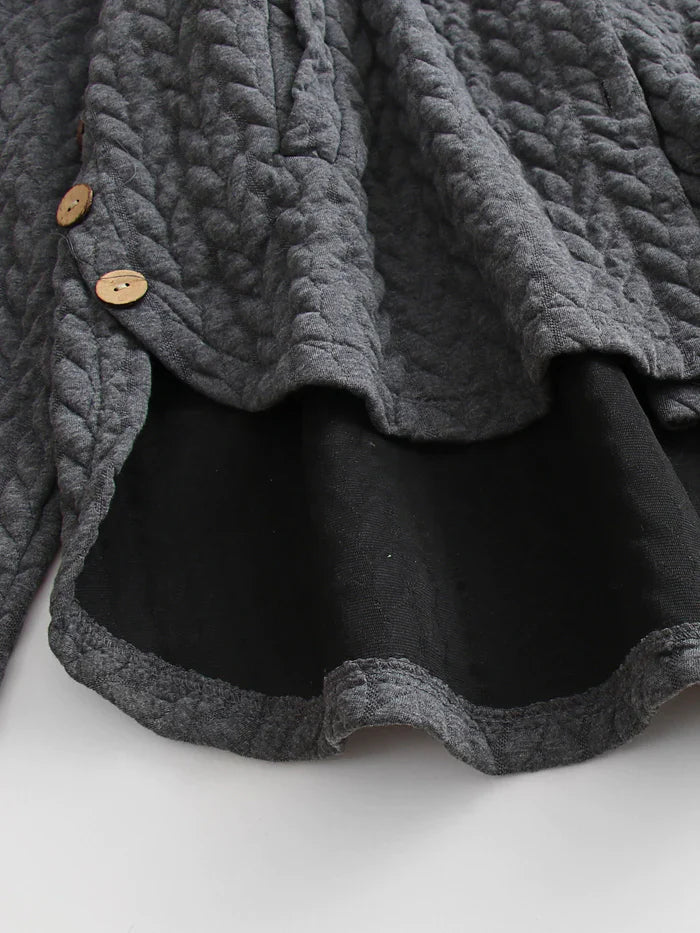 Classic winter coat: comfort and elegance in one