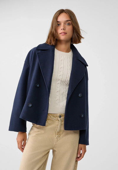 Casual short jacket perfect for any occasion