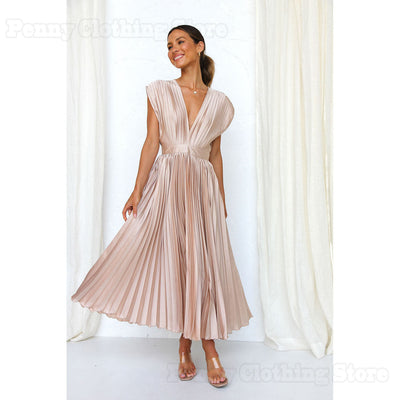 Elegant pleated long dress with a V-neckline for special occasions